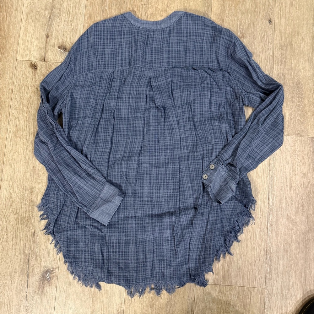 Women’s Navy Blue Button Henley Fringe Hem Top - Picture 5 of 5